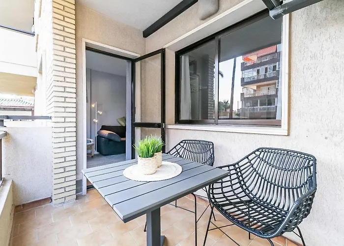 76-lovely Front In Appartement